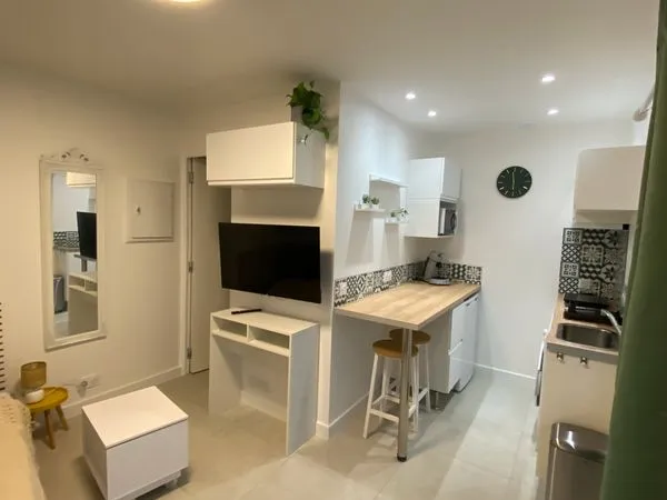 Studio 16m² meublé avec terrasse
