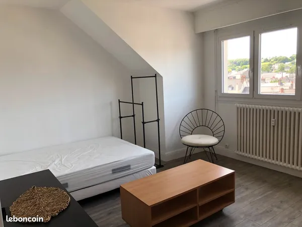 Studio meublé 25m2 Avesnières