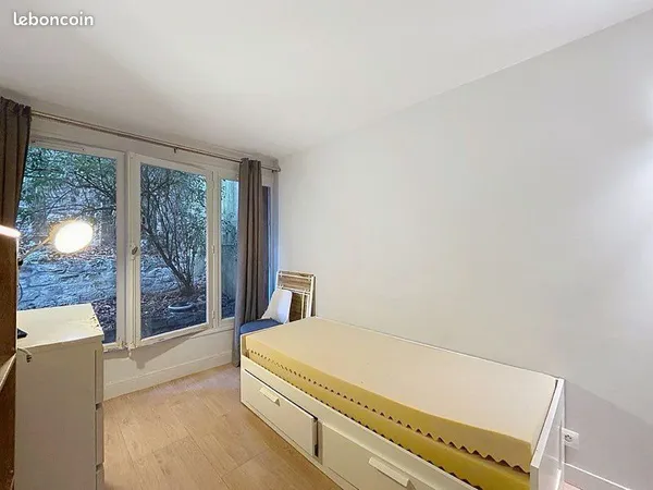 Chambre de bonne à louer