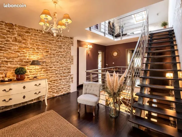 Maison 6 pièces 184 m²