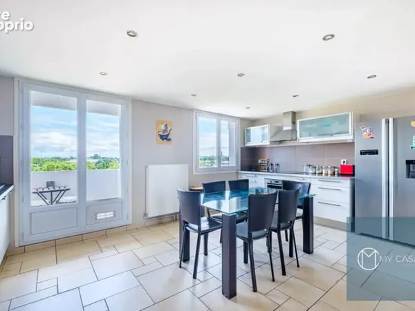 Appartement traversant T2 de 50,53m2 sur Vaulx-en-Velin