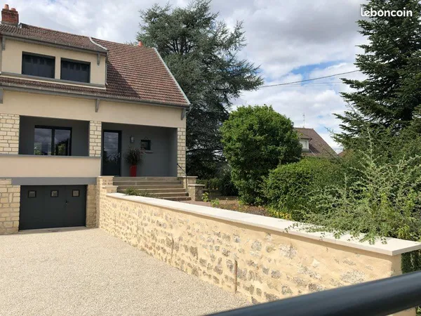 Maison trois chambres