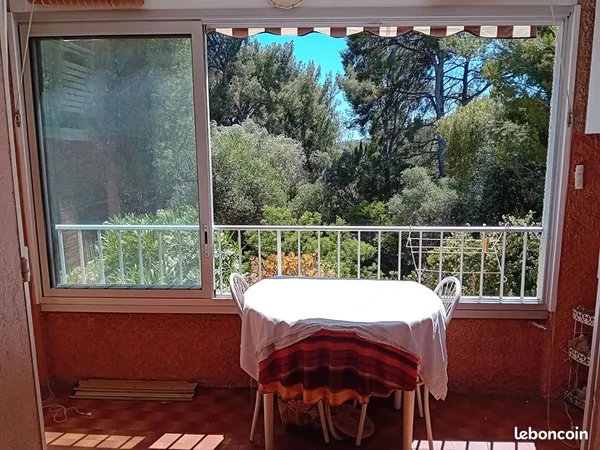 Studio 1 pièce 23 m²