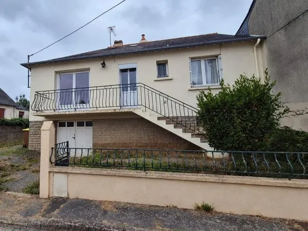 REDON - Centre ville - Maison 2 Chambres avec Jardin