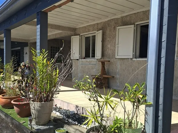 A VENDRE VILLA F7 240m2 / 650m2 - idéale pour une famille d'