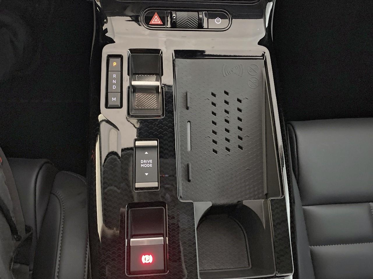 Citroën C5 Aircross hybride 145 ch e-dcs6 max — photo 17