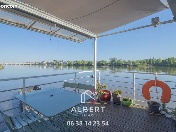 Péniche 3 pièces 72 m²