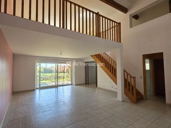 Maison de caractère au calme  Pierrecourt (70600)