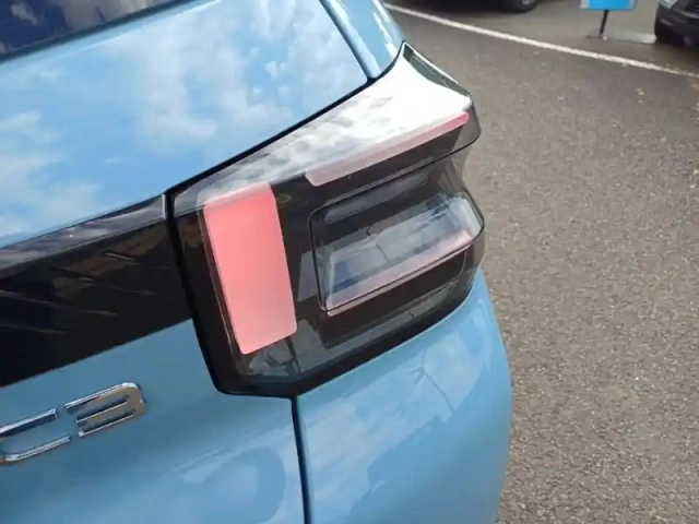 Citroën C3 hybride 110 ch automatique — photo 17