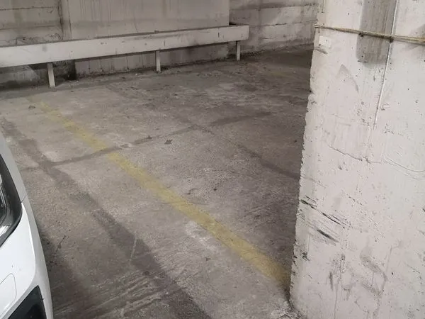 Parking rue de la Comète