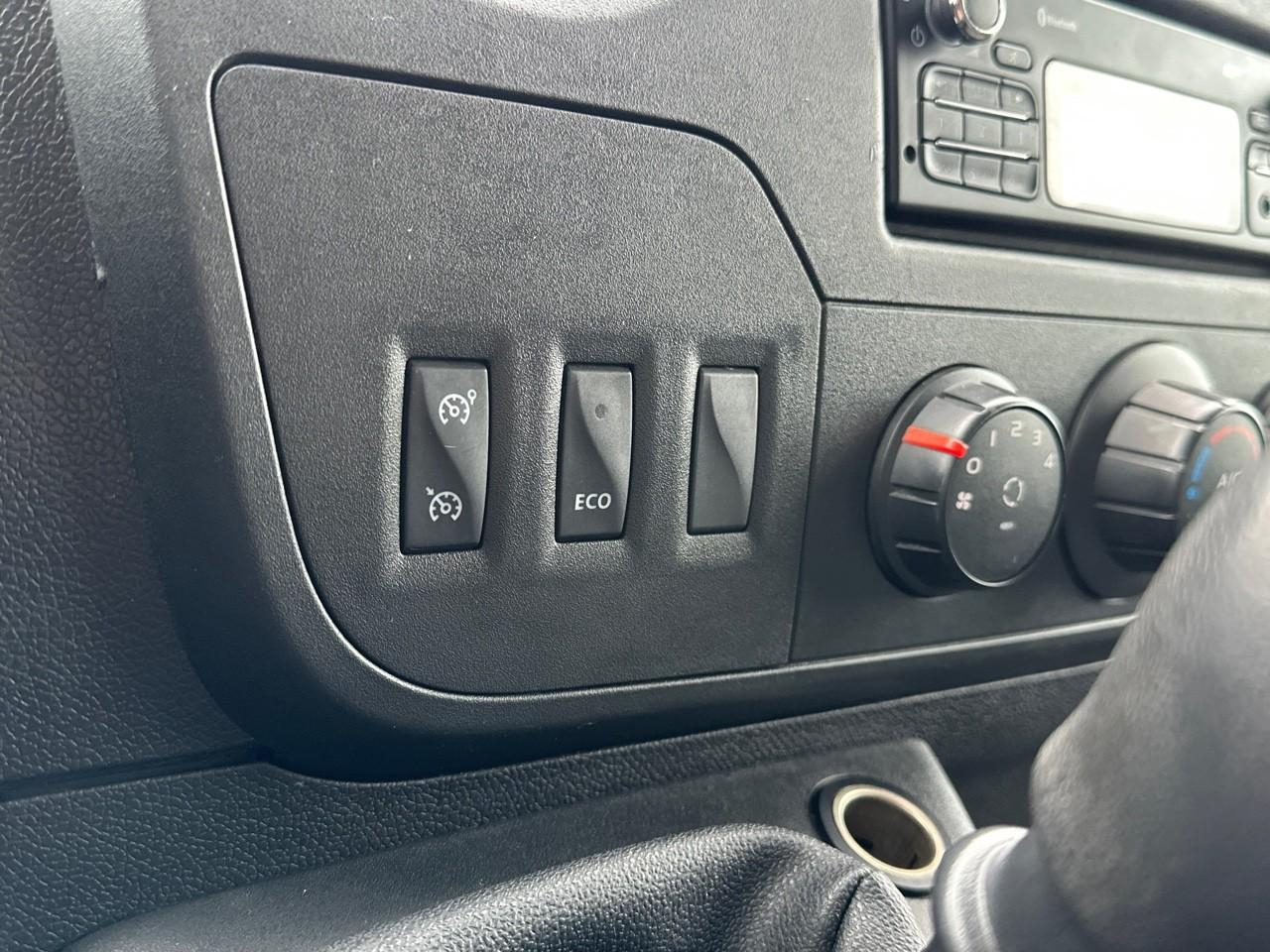 Renault Master fgn l2h2 3.3t 2.3 dci 110 e6 grand confort — photo 23