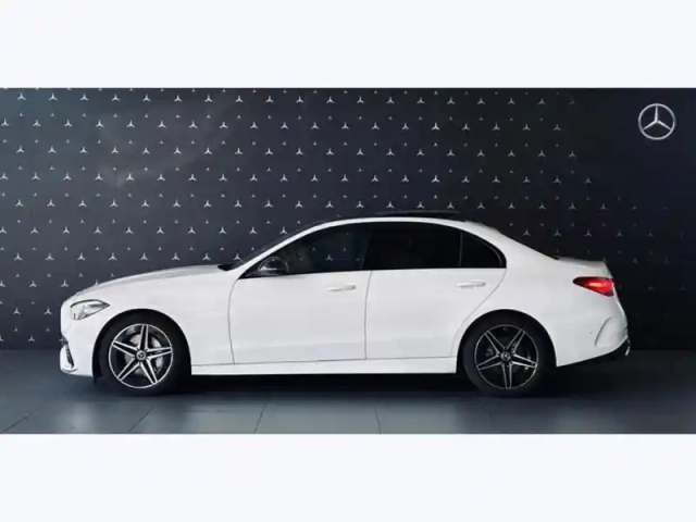 Mercedes Classe C 200 berline amg line — photo 22