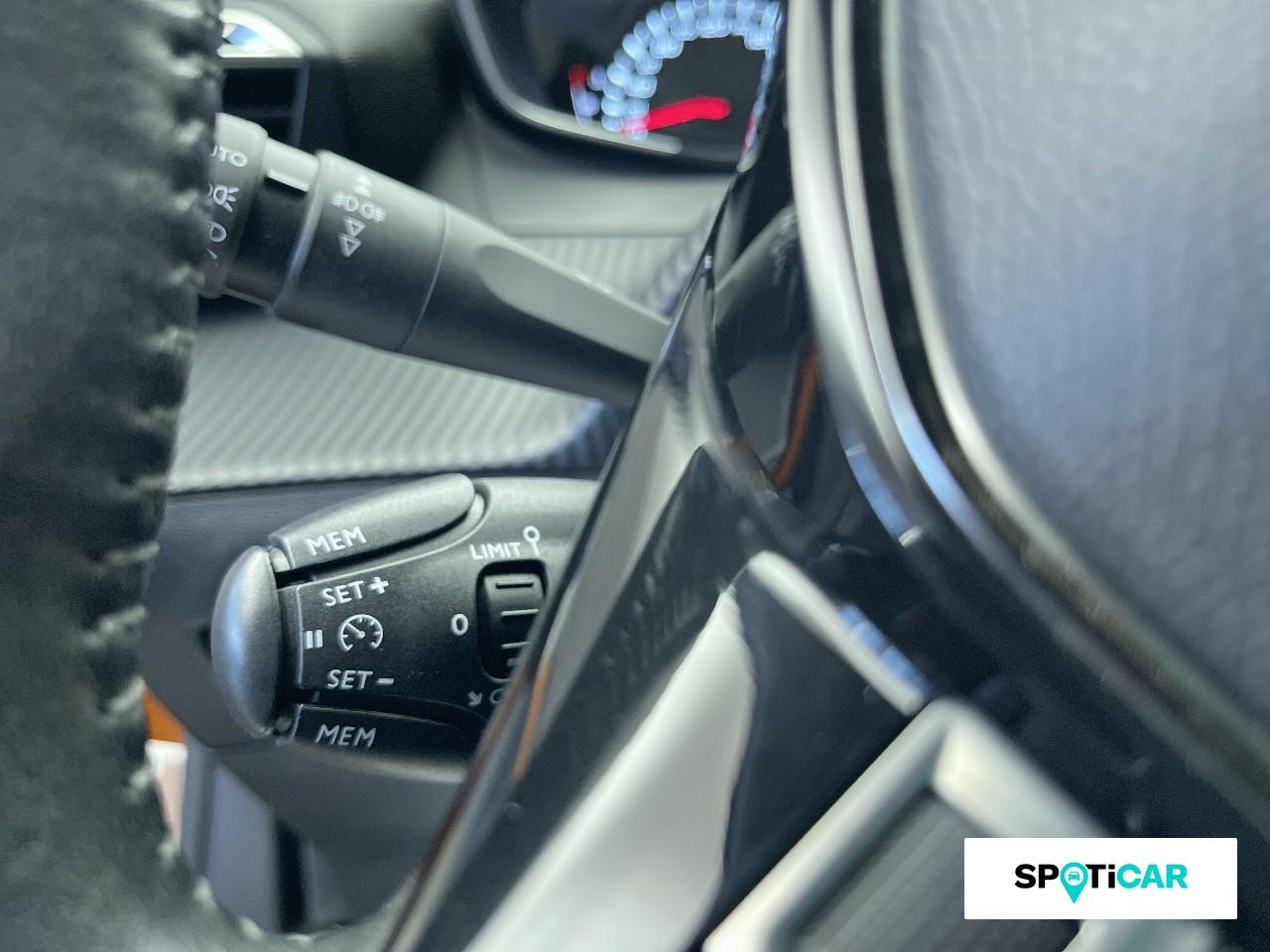 Peugeot 2008 bluehdi 110 s&s bvm6 allure pack — photo 19