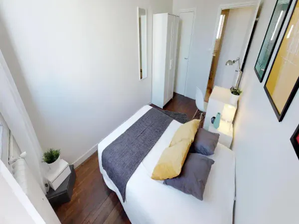 Chambre dans jolie colocation meublée avec balcon, quartier François Verdier