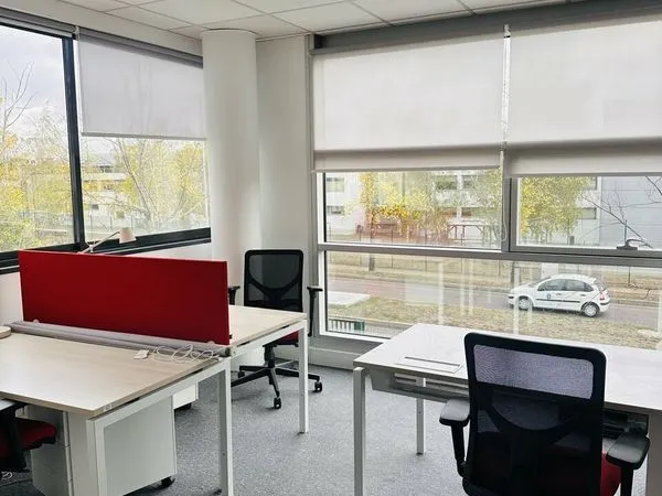 Bureaux 420 m² POISSY