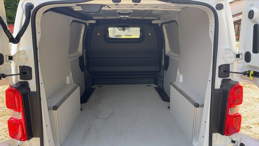 Peugeot Expert VU 2.0 BlueHDi 145 - Asphalt – 2022 – 37478 km – Diesel – Boîte Automatique — photo 25
