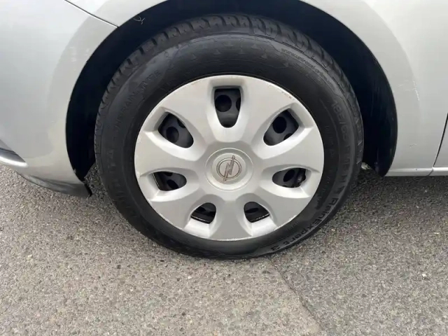 Opel Corsa 1.4 90 ch — photo 9