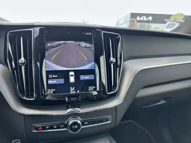 Volvo Xc60 d4 awd 190 ch — photo 21
