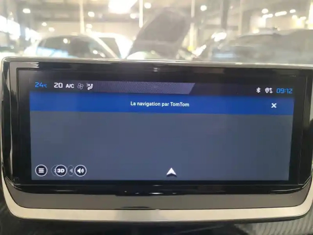 Peugeot 208 hybrid 110 e-dcs6 — photo 12