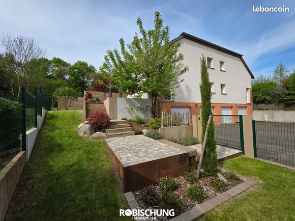 Duplex 4 pièces 99 m²