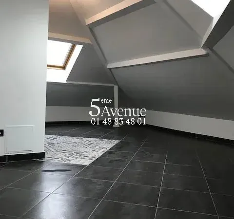 STUDIO ADAMVILLE SAINT MAUR DES FOSSES