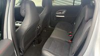Mercedes Glb 250+ EQ 272ch AMG Line — photo 13