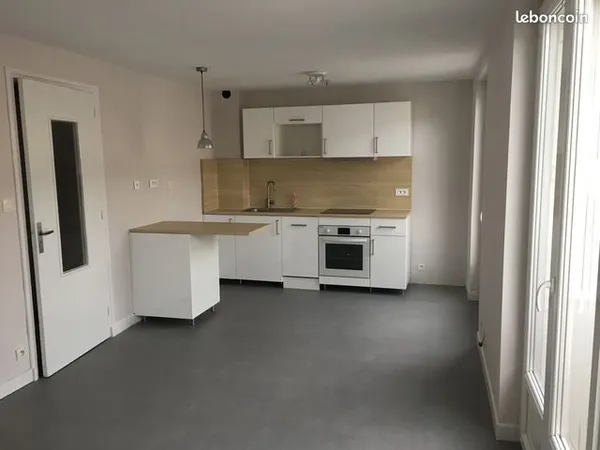 Appartement F3 à louer centre ville Saint-Lô