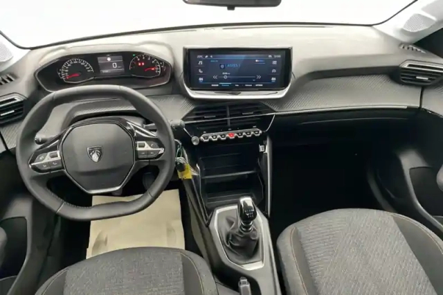 Peugeot 208 100 s&amp;s bvm6 — photo 9