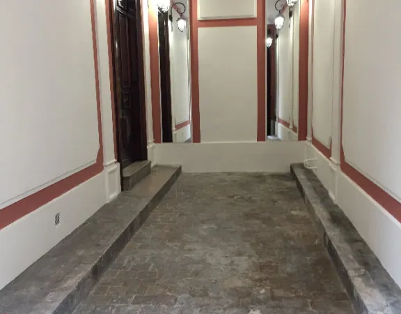 Rare à la location - Type 3 rénové avec terrasse sur la Rue Paradis