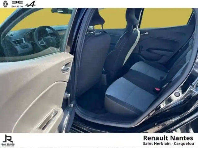 Renault Clio 1.5 blue dci 100ch evolution - auto ecole — photo 14