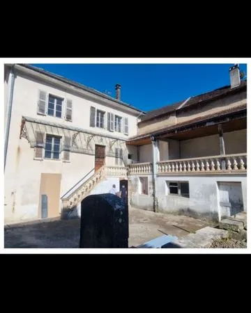 Immeuble 14 pièces 277 m²