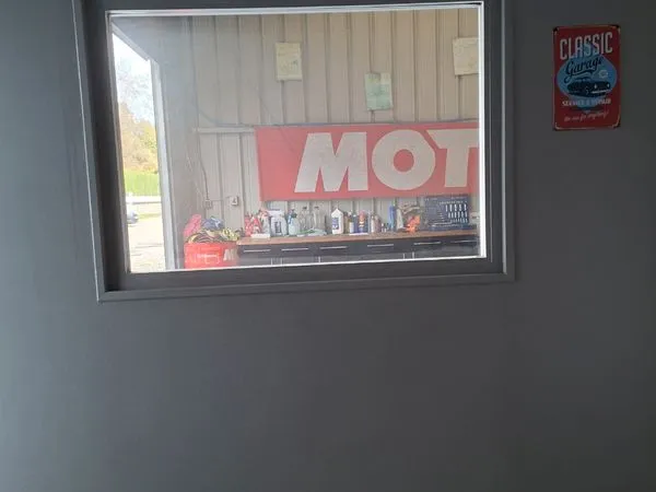 Garage avec reprise de bail 110m2
