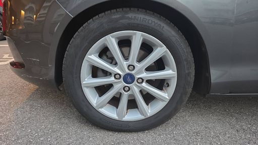 Ford B-Max 1.6 Ti 105 VCT6 - Titanium – 2016 – 118003 km – Essence – Boîte Automatique — photo 11