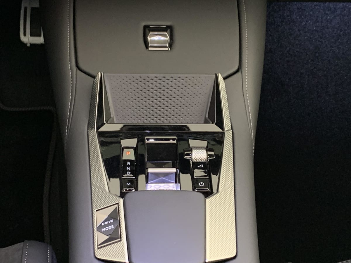 DS N 4 — photo 16