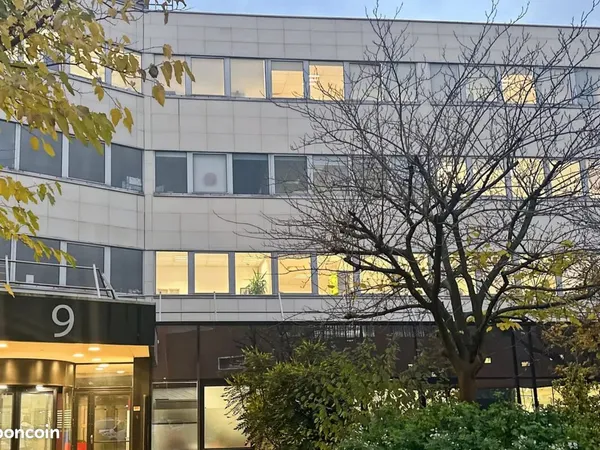 Bureaux 470 m² Gennevilliers