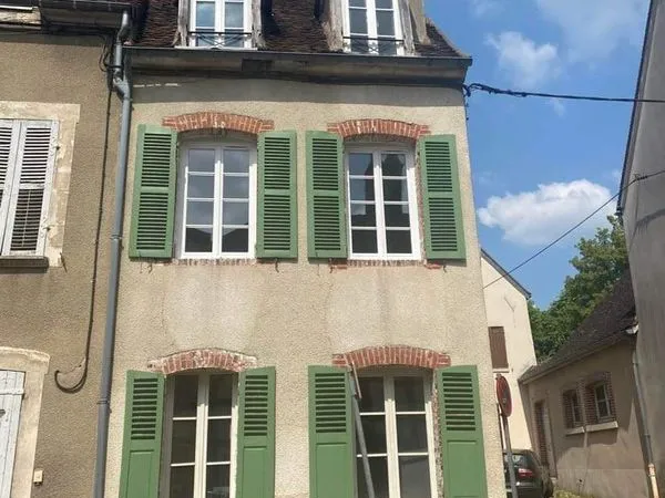 Maison de ville au coeur du vieux Joigny