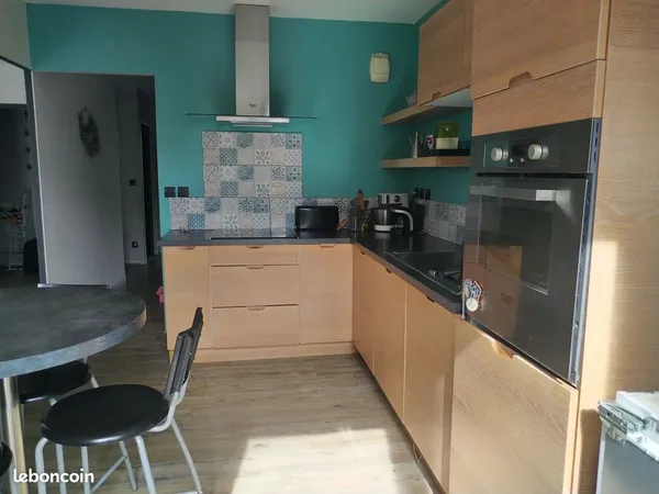 Appartement T4 81m2 avec parking centre ville Roubaix