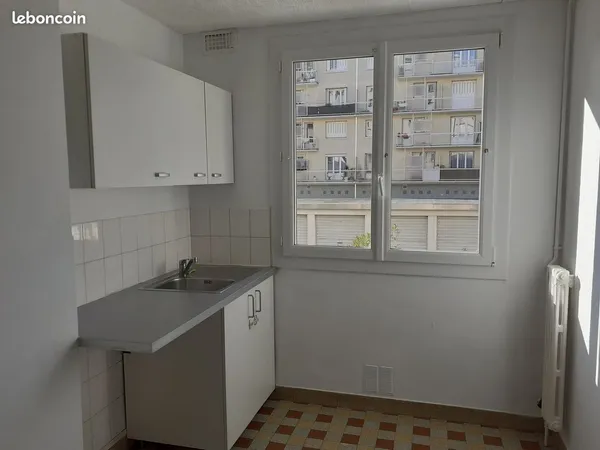 LOCATION APPARTEMENT TYPE T3 54 m2