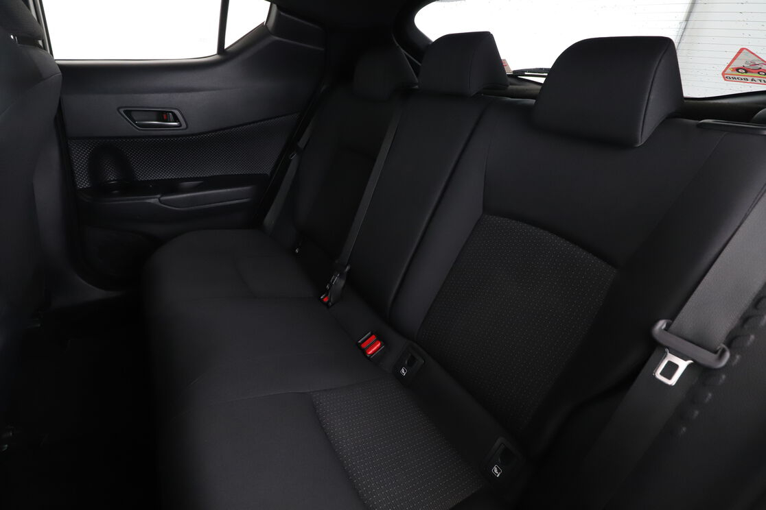 Toyota C-HR 1.8 Hybride Edition — photo 13