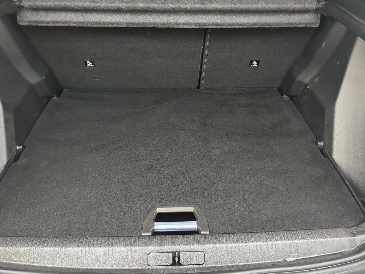 Peugeot 2008 puretech 130 s&s eat8 style — photo 6