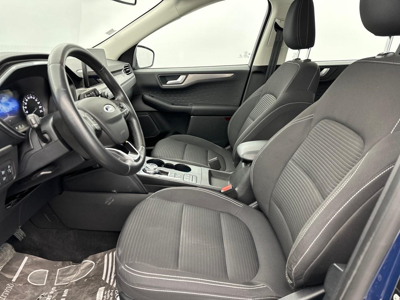 Ford Kuga 2.5 duratec 225 ch powersplit phev e-cvt s&s titan — photo 9