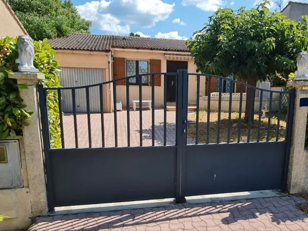 Maison de plain-pied de 74 m² avec garage