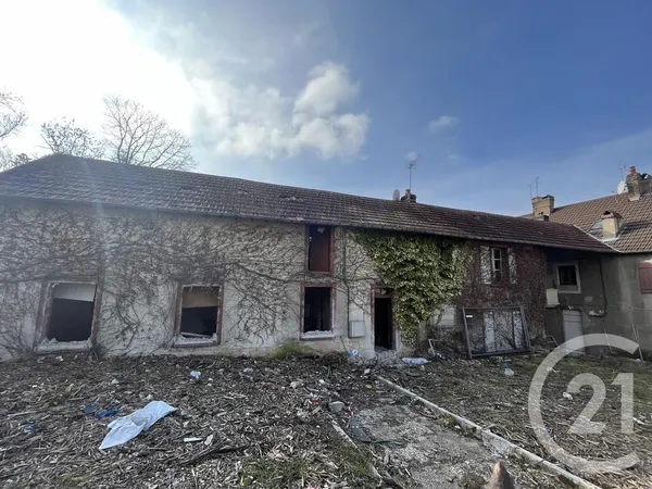 Terrain 624 m²