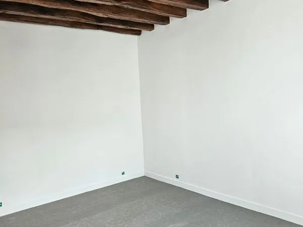 Appartement 2 pièces, 48 m2, climatisé hypercentre Pont sur Yonne