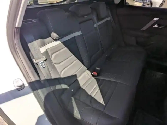 Citroën C4 130ch s&amp;s shine pack eat8 — photo 9