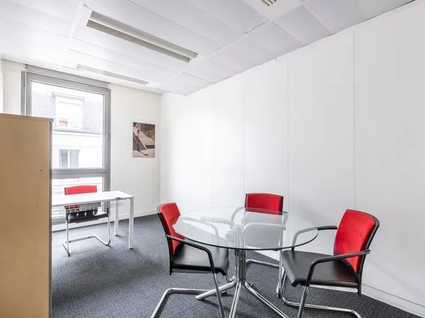 Bureau à louer chez Regus Paris Saint Lazare