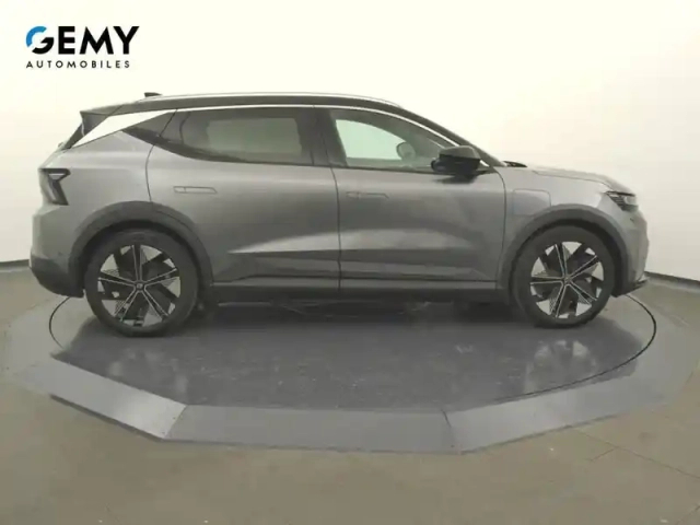 Renault Scenic e-tech electrique 220 ch grande autonomie — photo 20