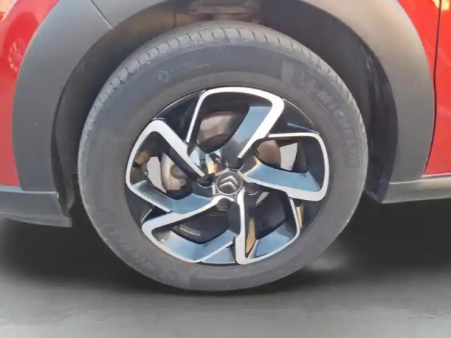 Citroën C3 1.2 puretech 110ch s&amp;s shine 120-123g — photo 11