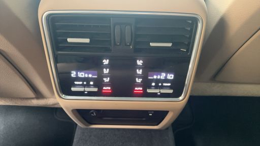 Porsche Cayenne Coupe 3.0  461 E-Hybride AWD BVA8 - . – 2021 – 65094 km – Hybride essence – Boîte Automatique — photo 2