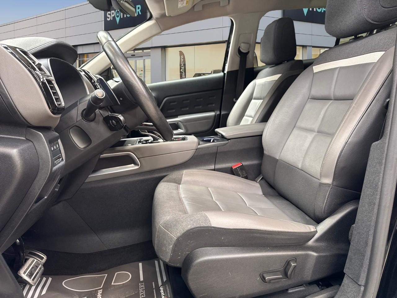 Citroën C5 Aircross hybrid 225ch shine pack e-eat8 — photo 9